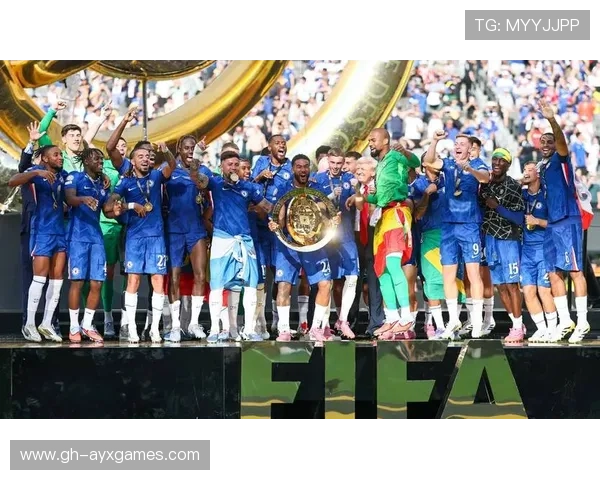 切尔西与巴黎进行多项转会谈判，球员流动激烈，切尔西与巴黎进行多项转会谈判,球员流动激烈